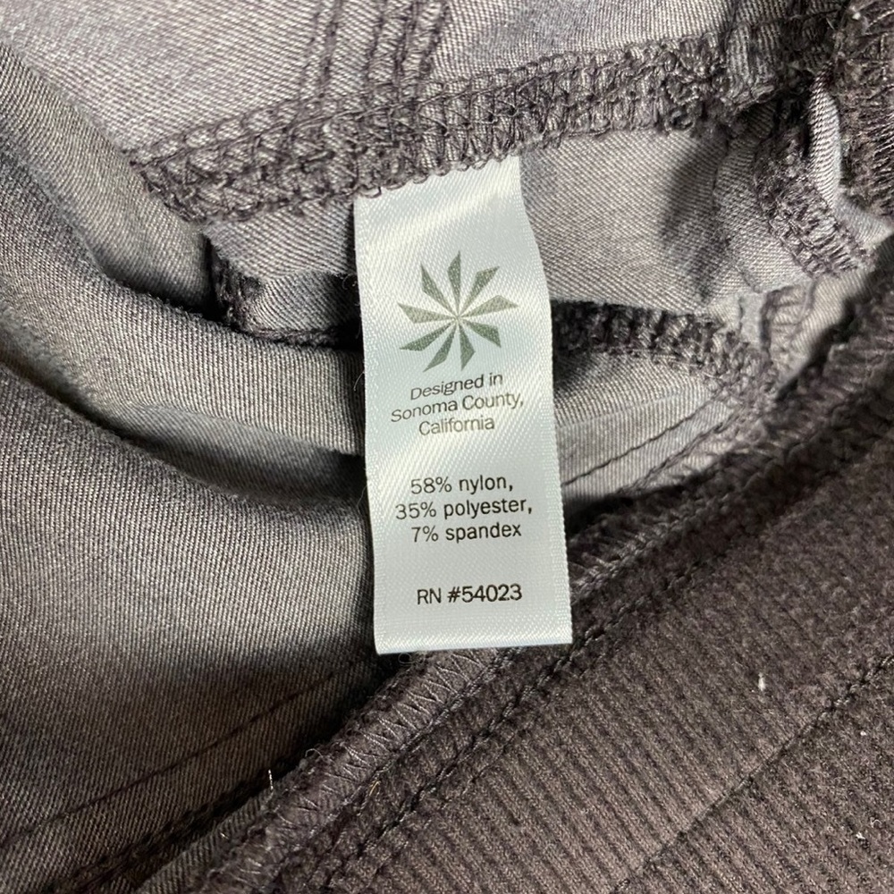 ATHLETA Gray Shasta Hiking Pants 2 - Picture 10 of 10
